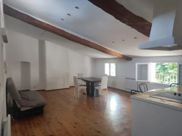 LORGUES, appartement de 70 m² au sol avec une chambre
