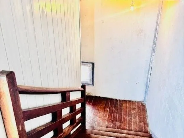 Maison 8 pièces 191 m²