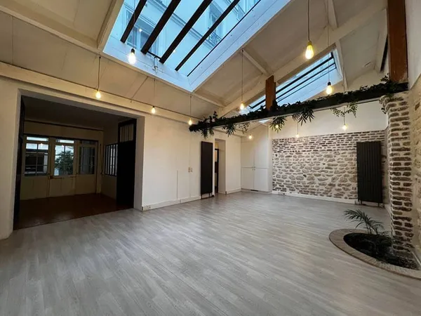 Bureaux 92 m²