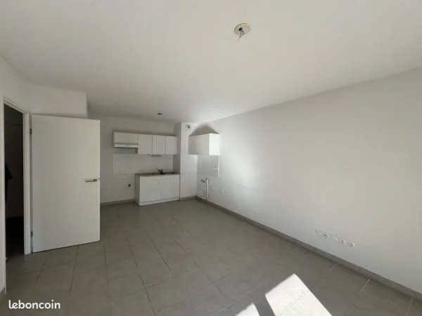 Location T2 Agde