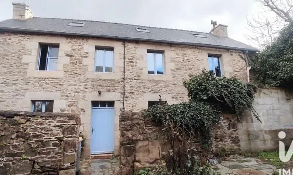 Bâtiment 117 m²