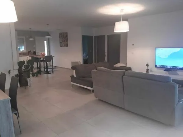 Maison 3 pièces 85 m²