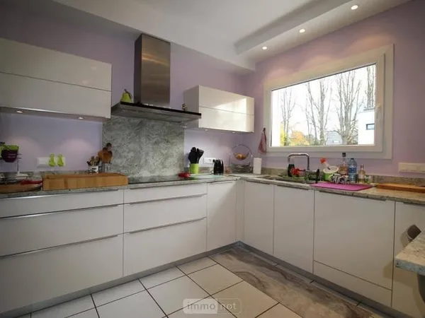 Maison 6 pièces 200 m²