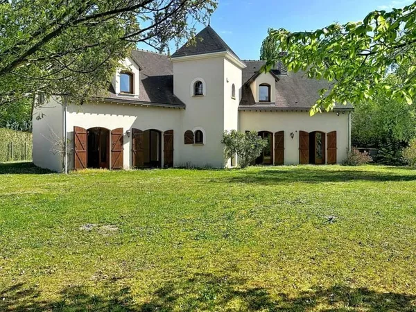 Maison 6 pièces 166 m²