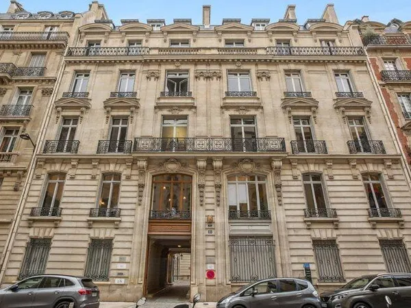 Bureau 388 m²