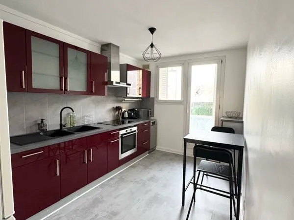 Chambre colocation appartement t4 saint Martin d'heres université