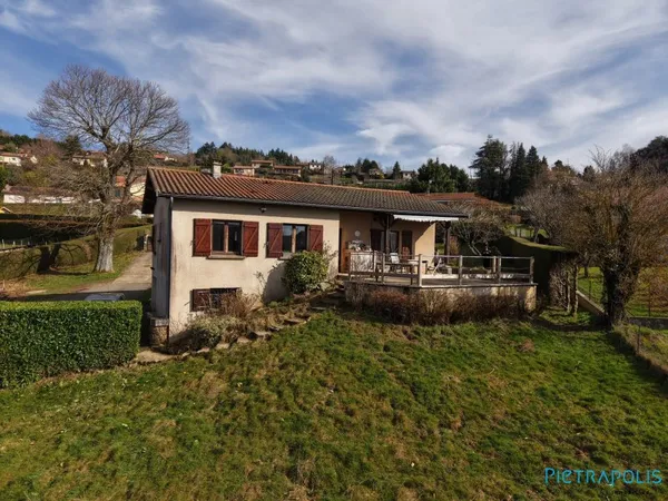 Maison d'environ 90 m² sur sous-sol complet et grand terrain ar