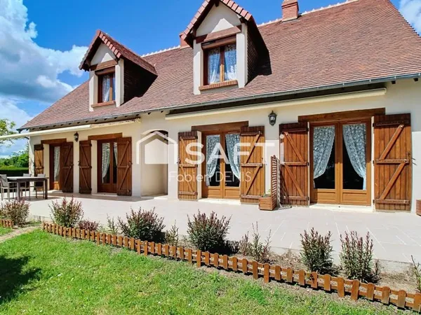 Grand pavillon avec 7 chambres, chambres d'hôtes possibles à 2 kms du Zoo...
