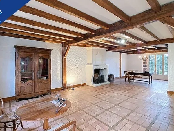Maison Les Billaux 7 pièce(s) 287 m2