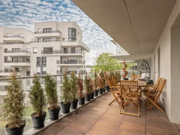3 PIÈCES AVEC TERRASSE - COLOMBES