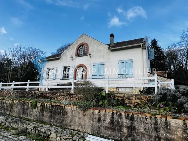 MAISON 8P SS SOL terrain 3500m2