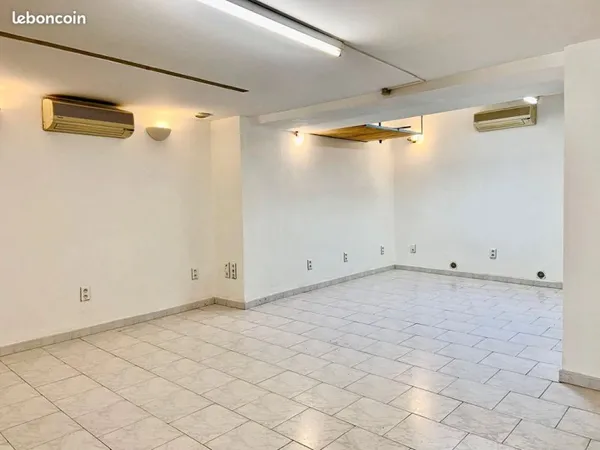Bureaux 63 m² TRETS
