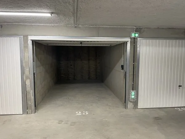 Vends parking