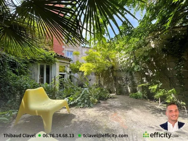 Maison 6 pièces 240 m²
