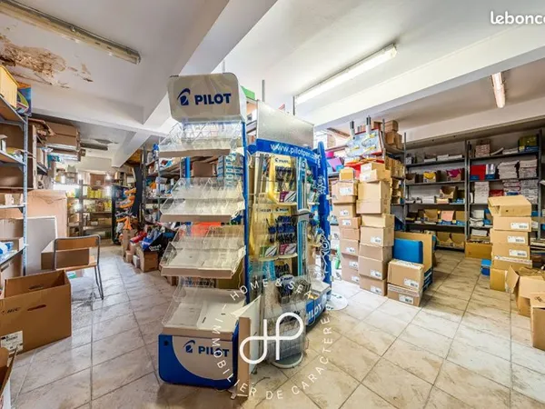Local commercial 103 m² MARSEILLE