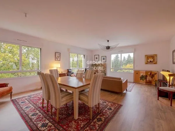 Appartement 6 pièces 123 m²
