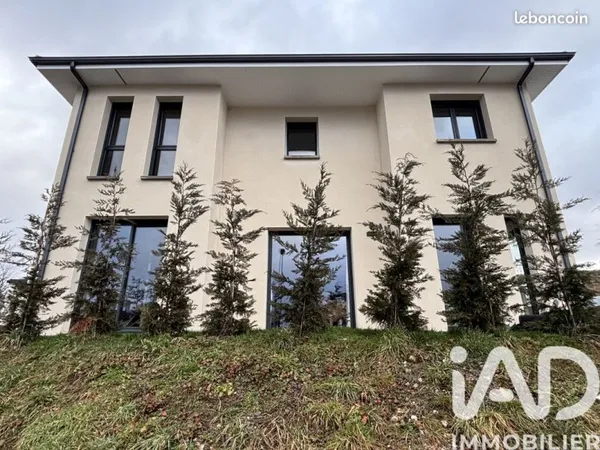 Maison 5 pièces 110 m²