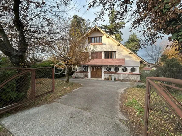 Maison 4 pièces 117 m²