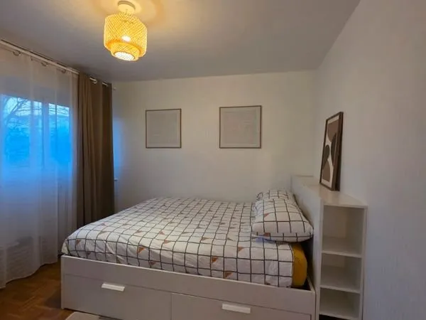 Chambre meublée de 15 m² en colocation - Annemasse / proche frontière suisse
