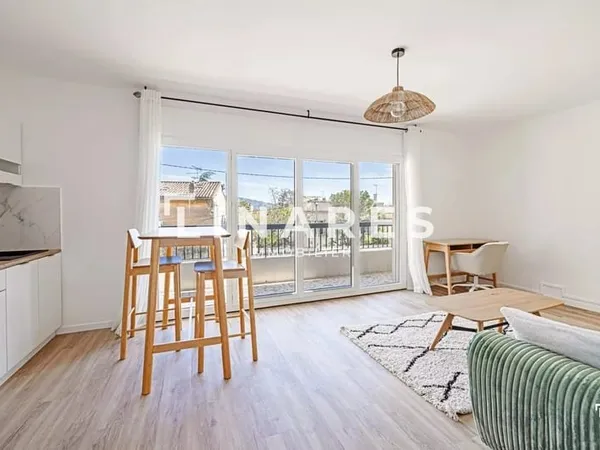LE COSY - Studio de 30m2 + Terrasse - 13004 Marseille