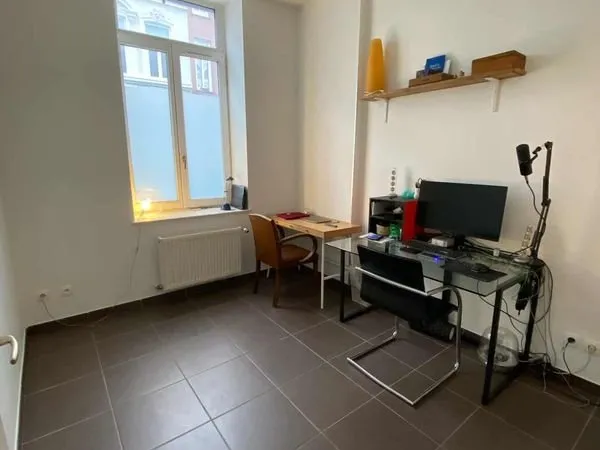 Chambre en colocation de 3 personnes disponible dès le 1er avril - Wazemmes / Saint Michel