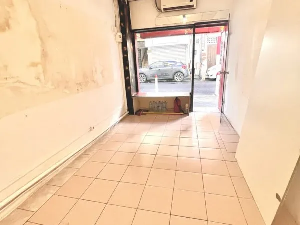 LOCAL COMMERCIAL EN CENTRE VILLE