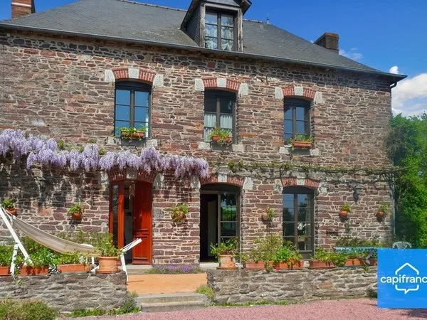 Maison de Caractère 7 pièces de 174 m2