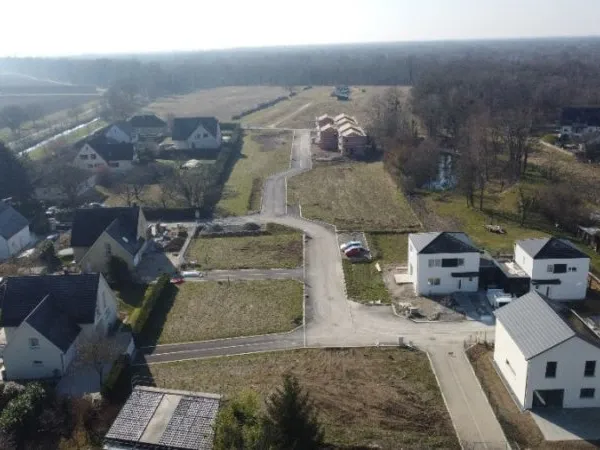 Terrain 677 m²