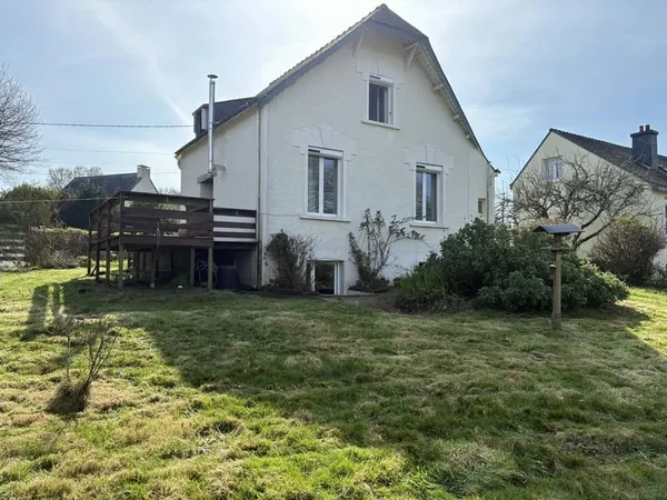 MAISON PLUMÉLIAU-BIEUZY PROCHE DU BLAVET