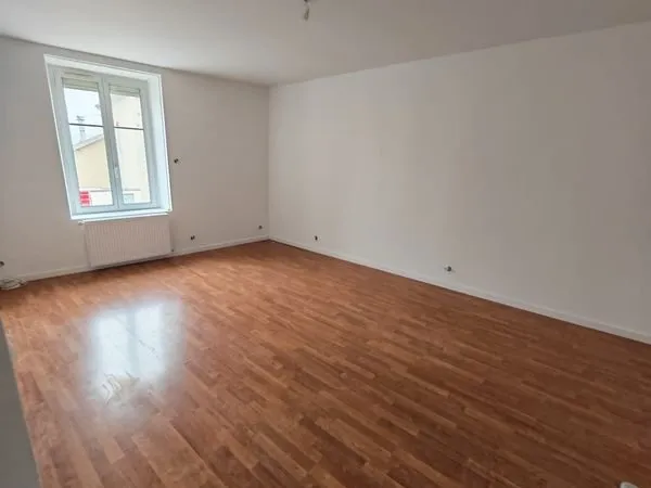 Particulier loue Grand F3
