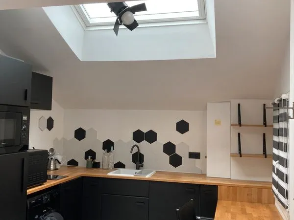 T1Bis duplex meublé, 20m², parking privé