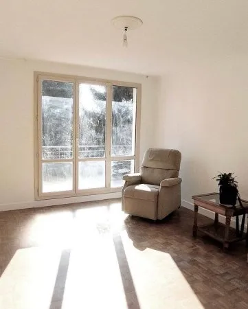 Appartement 1 pièce 64 m²