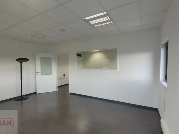 Bureaux 2 pièces 37 m²
