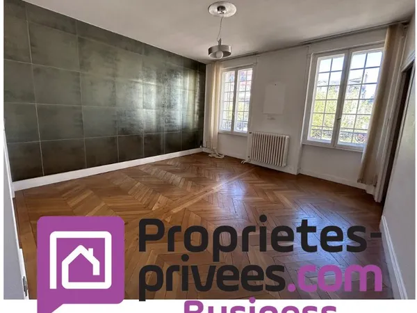 EXCLUSIVITE CLERMONT FERRAND - ENSEMBLE DE BUREAUX 305 m²
