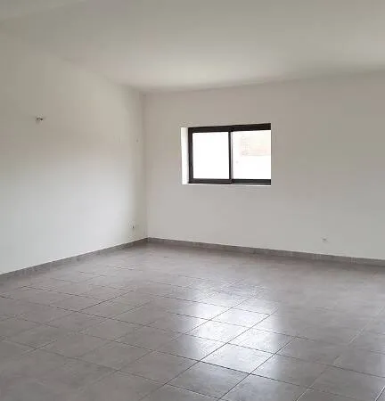 Bureaux 1 pièce 65 m²