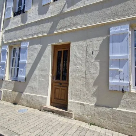 Maison 9 pièces 155 m²