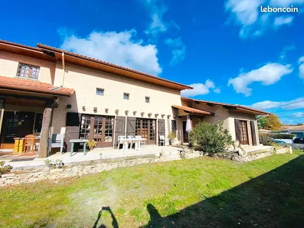 Maison 6 pièces 185 m²