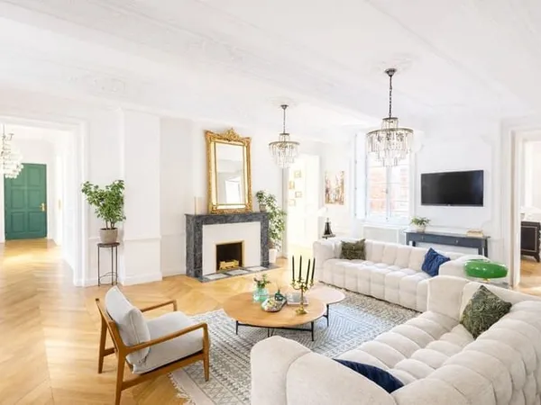 Appartement 4 pièces 186 m²