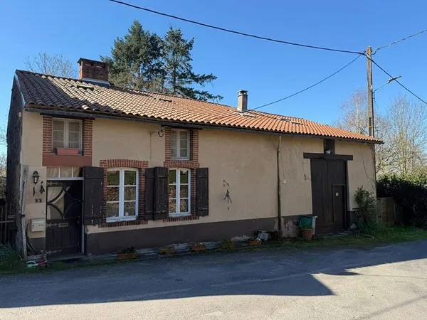 HAUTE VIENNE - Charmante maison en pierre rénovée avec jardin et vue campagne près de Bellac et Le D