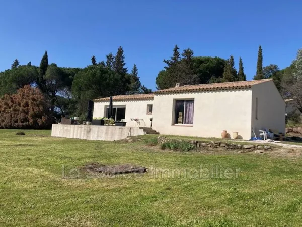 Villa 100 m²