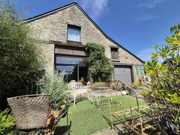 Maison 6 pièces 195 m²