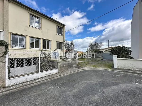 Maison Thouars 4 pièce(s) 74 m2