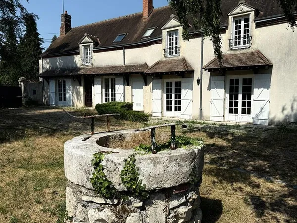 OLIVET SUD proximité bourg et autoroute