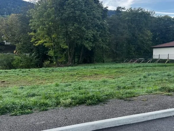 TERRAIN A VENDRE A BOURG ARGENTAL