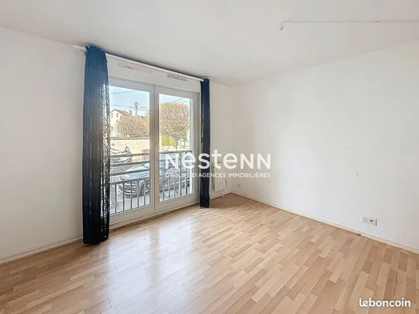 Studio 1 pièce 21 m²