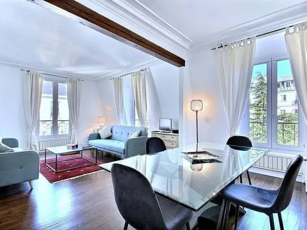 Appartement 1 pièce 57 m²