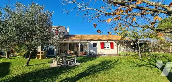 Maison 8 pièces 185 m²