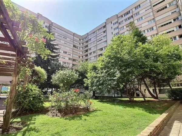 Appartement 4 pièces 87 m²