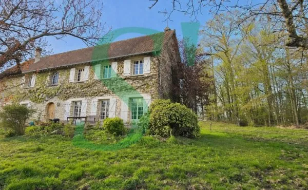 Propriété 8 pièces 184 m²