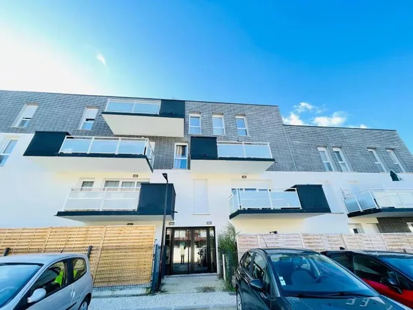 T2 avec terrasse - Dernier étage